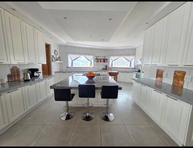 6 BEDROOM HOUSE FOR SALE IN HENLEY-ON-KLIP